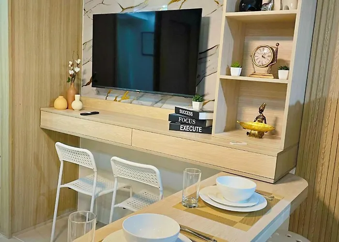 Shore 1 Residences - Ueniqa - Moa Area Aparthotel *